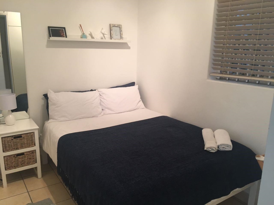 To Let 2 Bedroom Property for Rent in Sea Point Western Cape